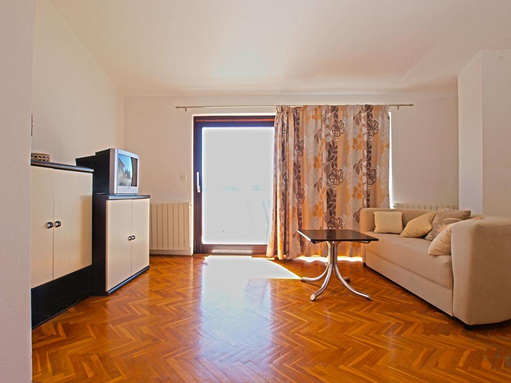 Apartments Milio 1105 Fažana Eksteriør billede