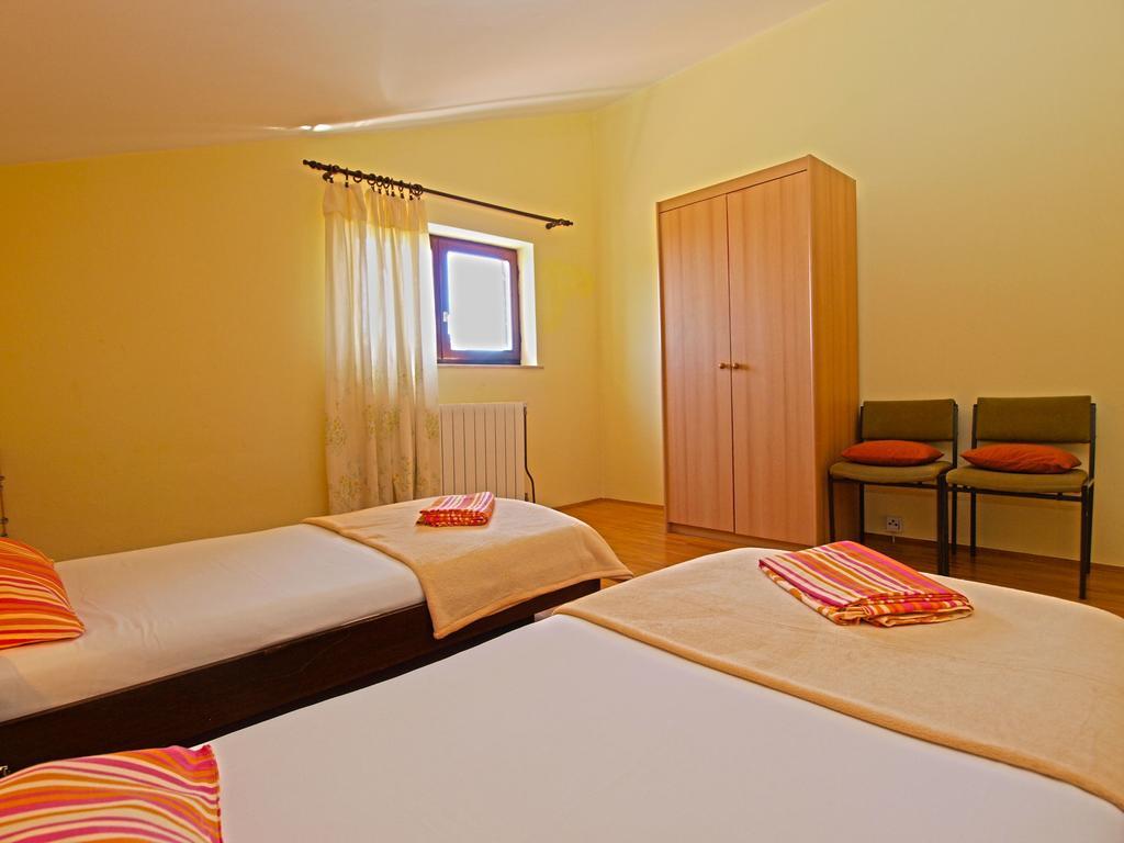 Apartments Milio 1105 Fažana Eksteriør billede