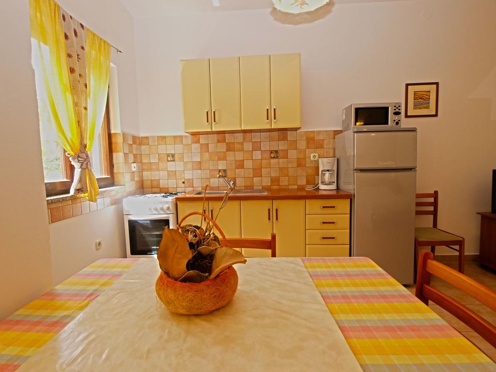 Apartments Milio 1105 Fažana Eksteriør billede