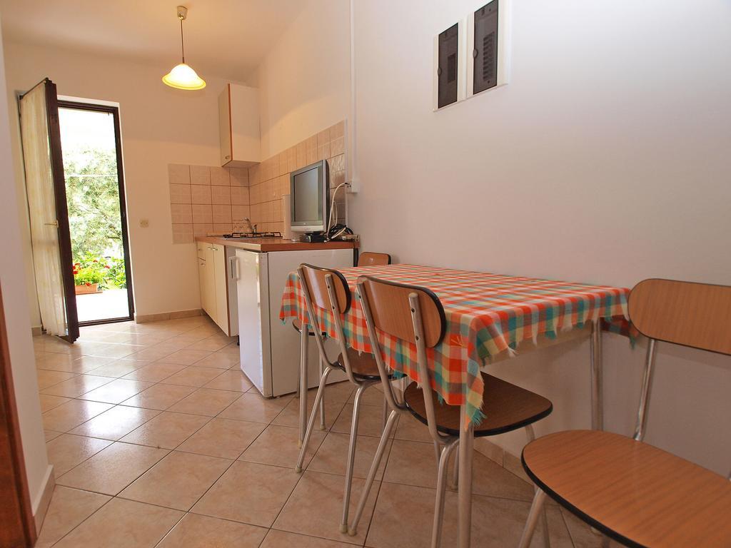 Apartments Milio 1105 Fažana Eksteriør billede
