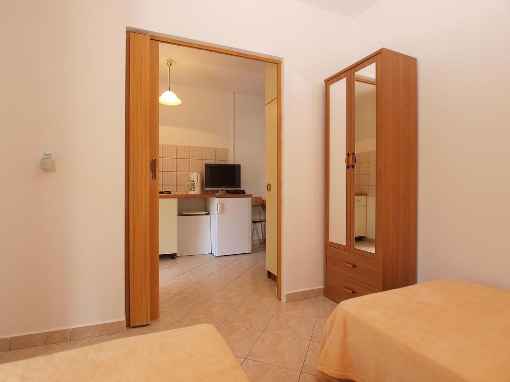 Apartments Milio 1105 Fažana Eksteriør billede